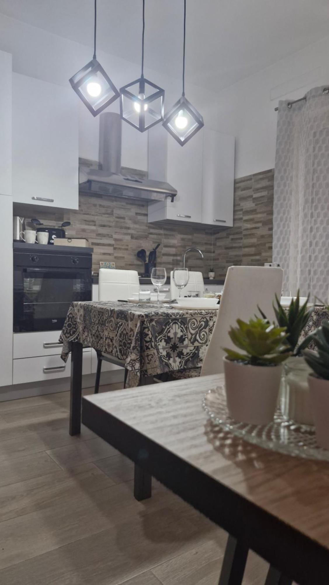Casa Vacanze Sul Corso Giarre Exteriér fotografie